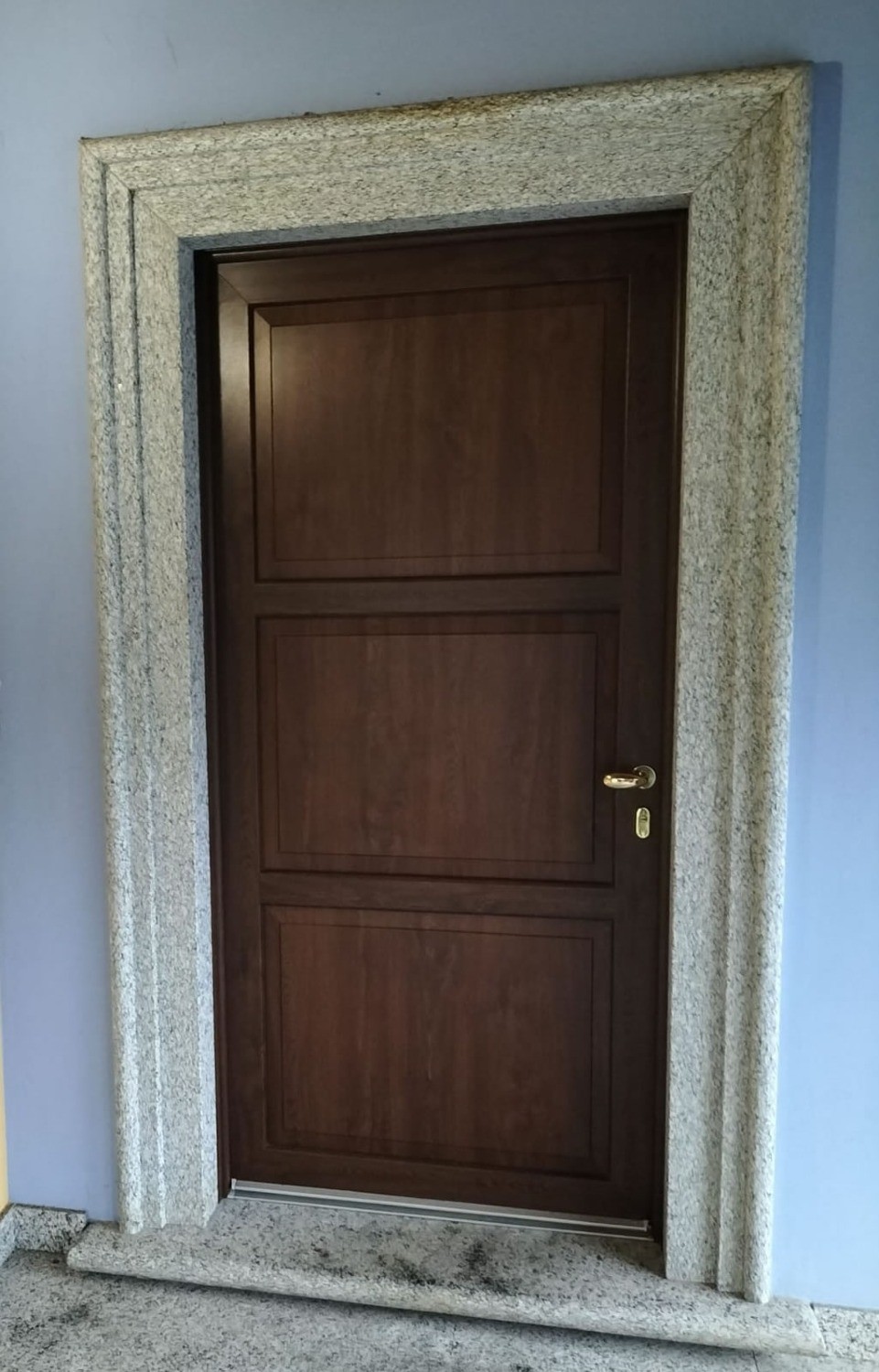 marmo arredo urbano funeraria colonne scale balconi mensole fontane ciotole davanzali soglie zoccolatura